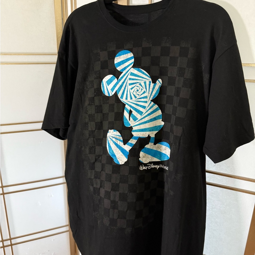 Official Walt Disney World Black T-Shirt with Blue and White Mickey Design RARE